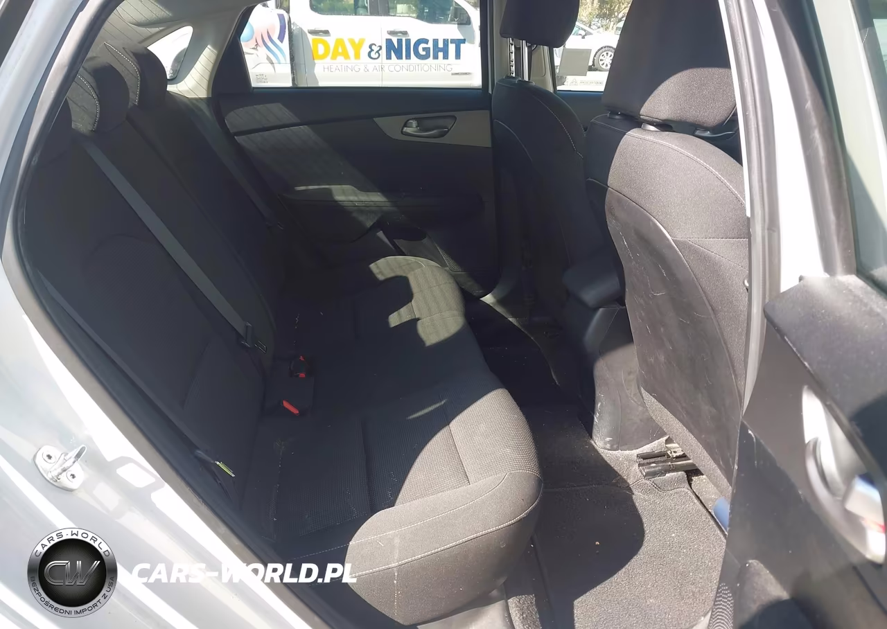2020 Kia Forte Lxs VIN:3KPF24ADXLE175039 - 8