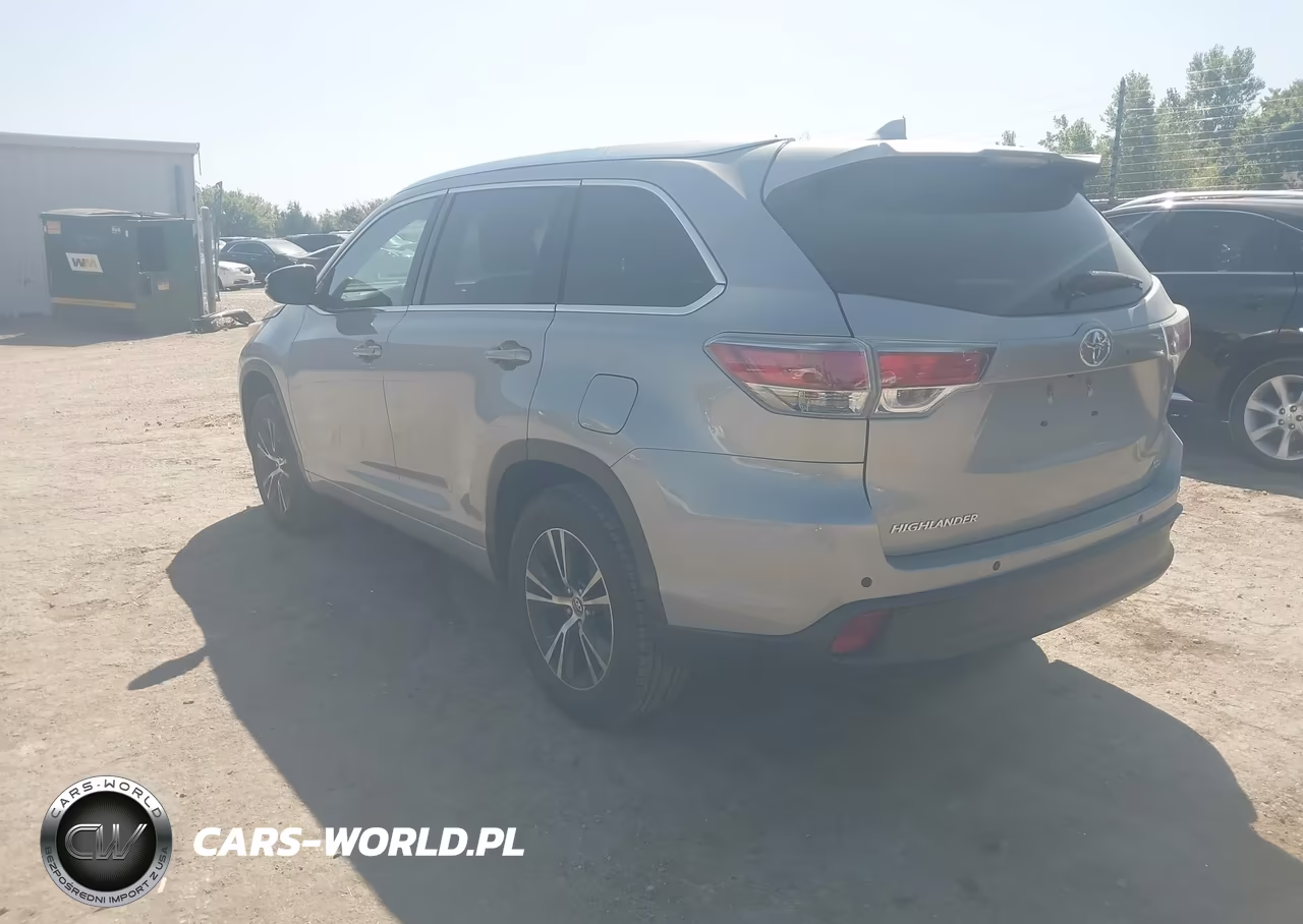 2016 Toyota Highlander Xle V6 VIN:5TDKKRFH0GS132509 - 3