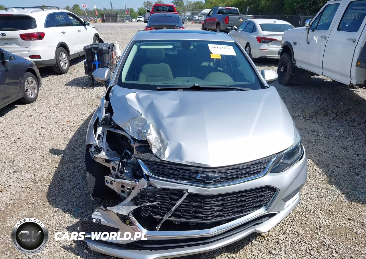 2018 Chevrolet Cruze Lt Auto VIN:3G1BE6SM4JS594253 - 18