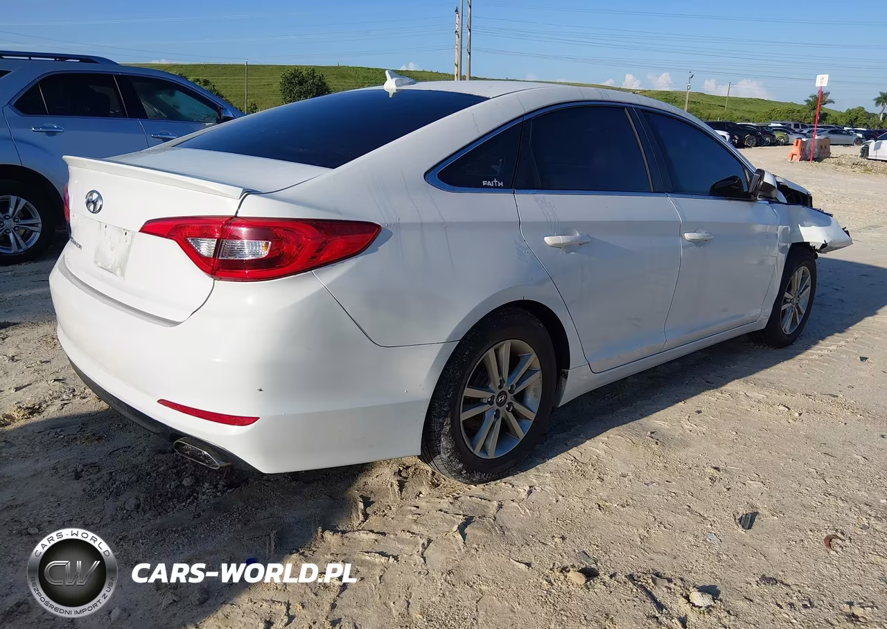 2017 Hyundai Sonata Se VIN:5NPE24AF7HH456022 - 4