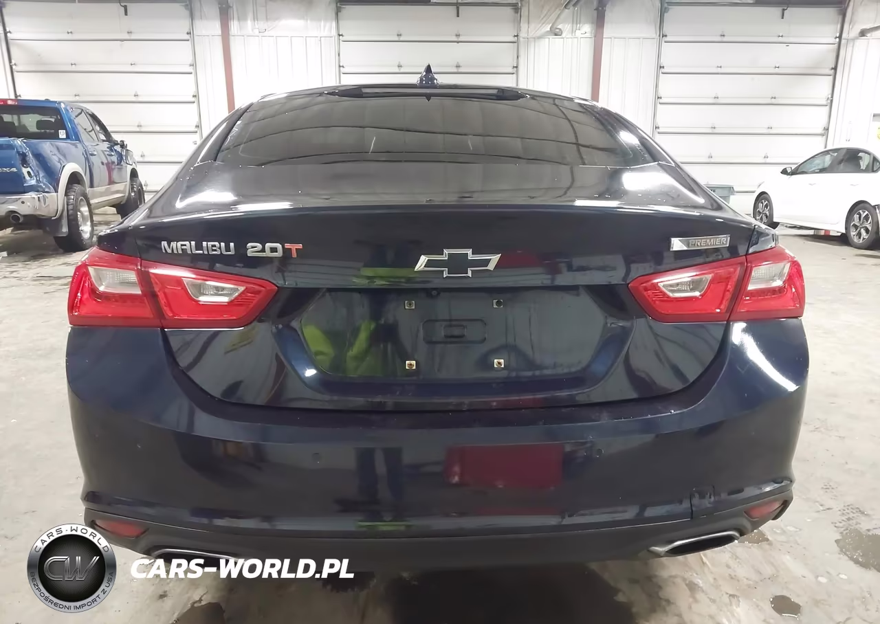 2018 Chevrolet Malibu Premier VIN:1G1ZE5SX1JF236471 - 17