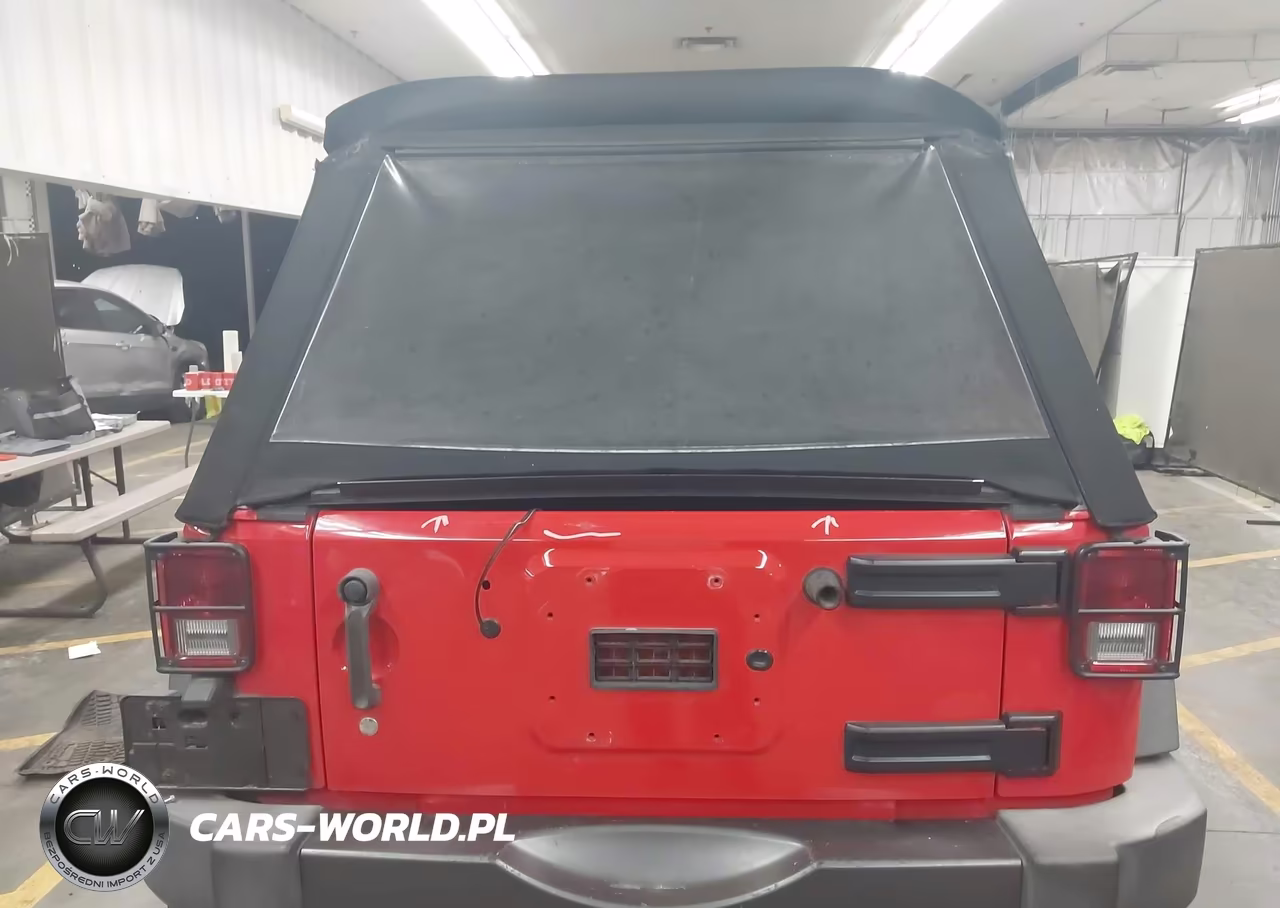 2017 Jeep Wrangler Unlimited Big Bear 4X4 VIN:1C4BJWDG7HL651071 - 16