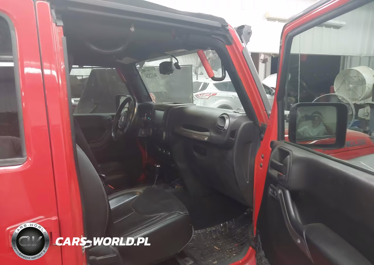 2017 Jeep Wrangler Unlimited Big Bear 4X4 VIN:1C4BJWDG7HL651071 - 5