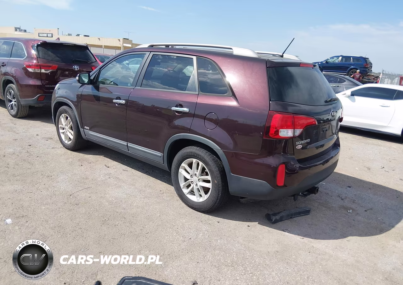 2015 Kia Sorento Lx V6 VIN:5XYKTDA72FG606485 - 3
