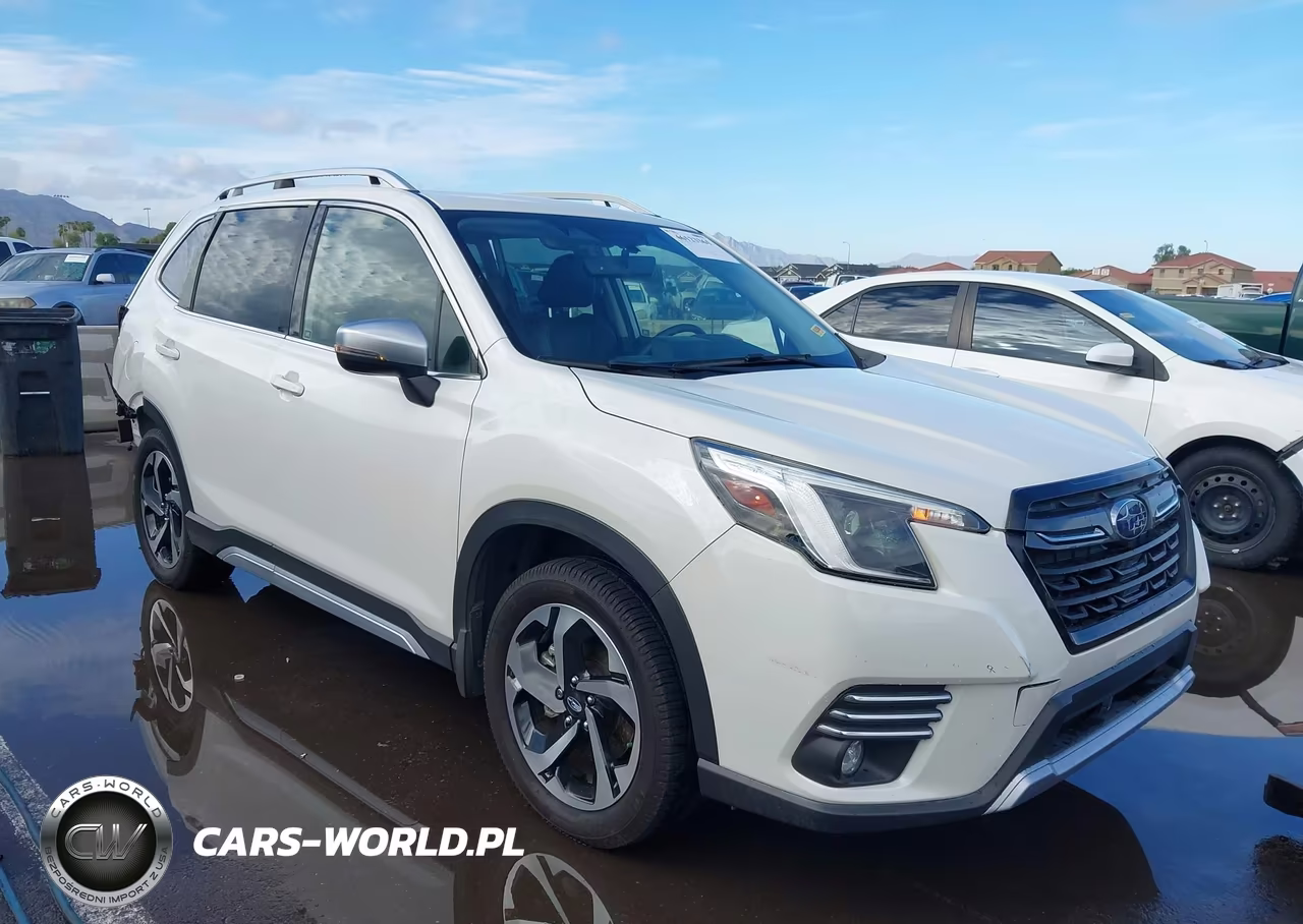 2023 Subaru Forester Touring