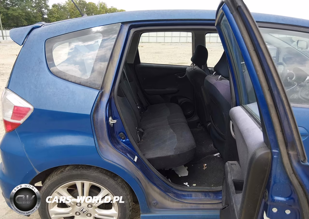 2009 Honda Fit Sport VIN:JHMGE88439S005120 - 8