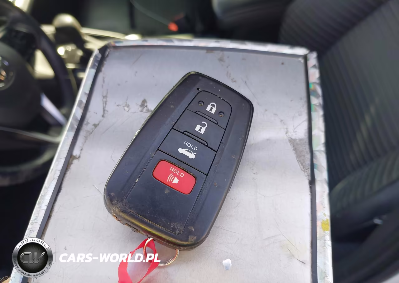 2020 Toyota Corolla Xse VIN:JTDT4RCE4LJ037046 - 11