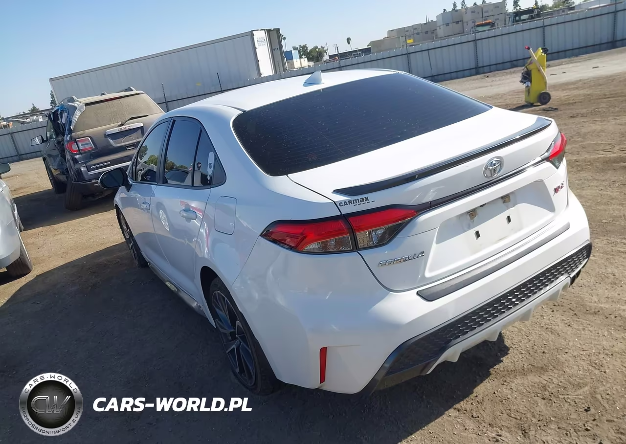 2020 Toyota Corolla Xse VIN:JTDT4RCE4LJ037046 - 3