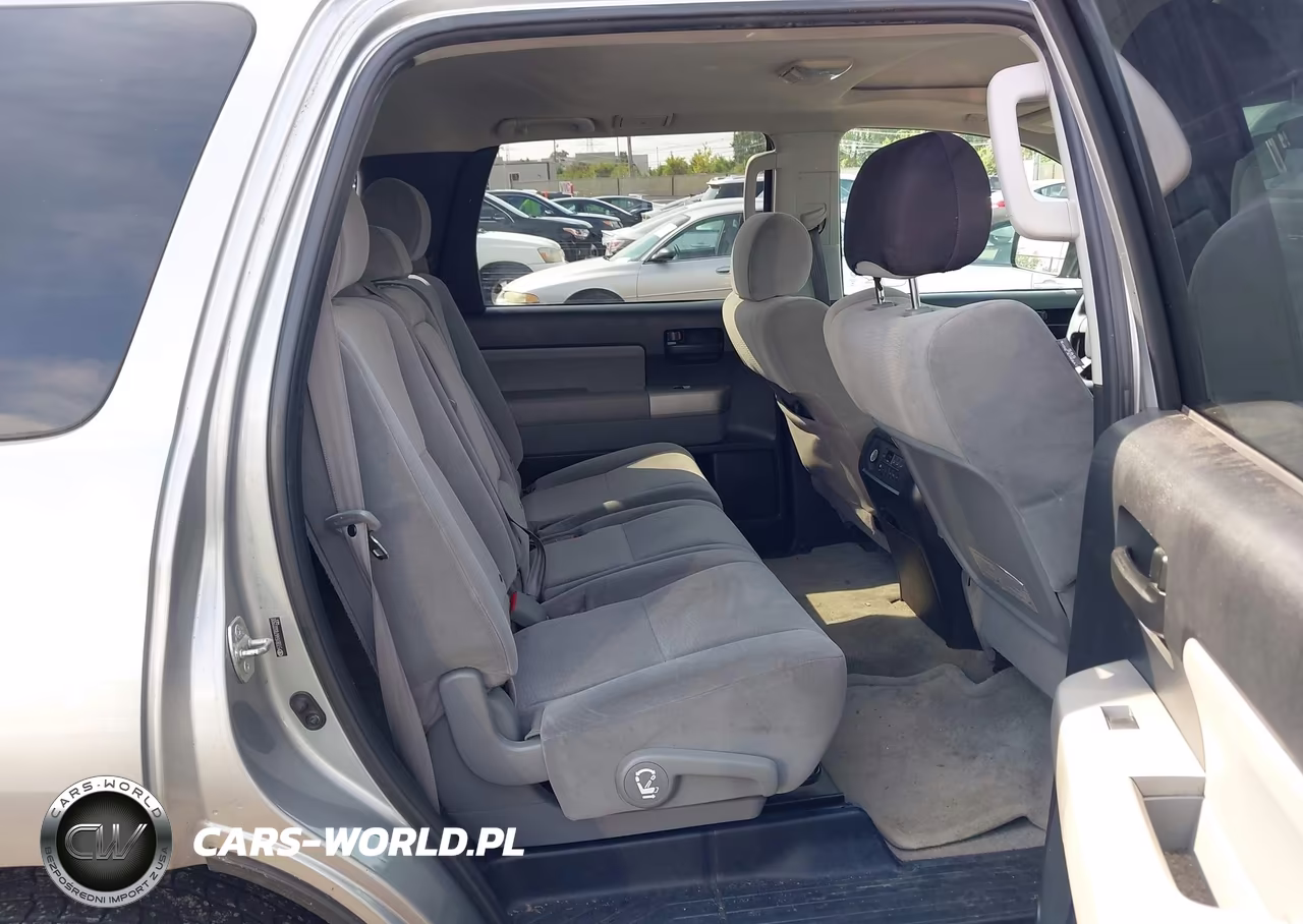 2008 Toyota Sequoia VIN:5TDBY64A78S022920 - 8