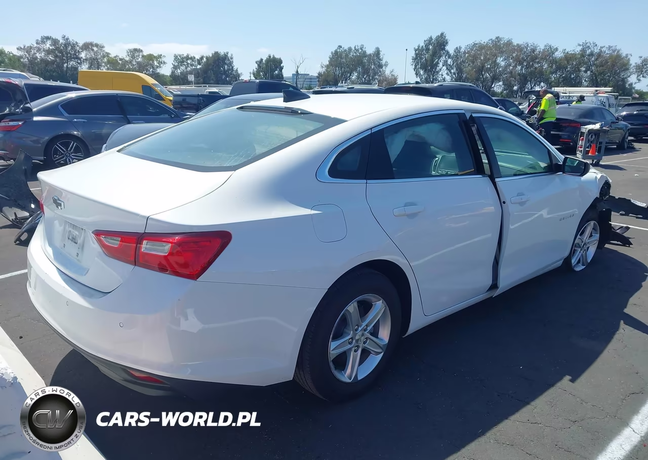 2022 Chevrolet Malibu Fwd Ls VIN:1G1ZB5ST1NF211257 - 4