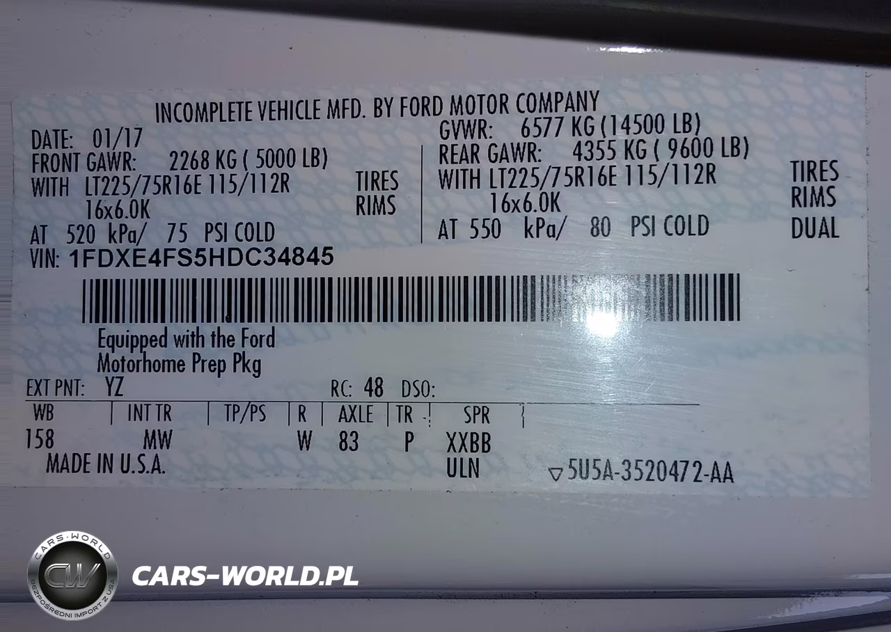 2017 Ford E-450 Cutaway VIN:1FDXE4FS5HDC34845 - 9