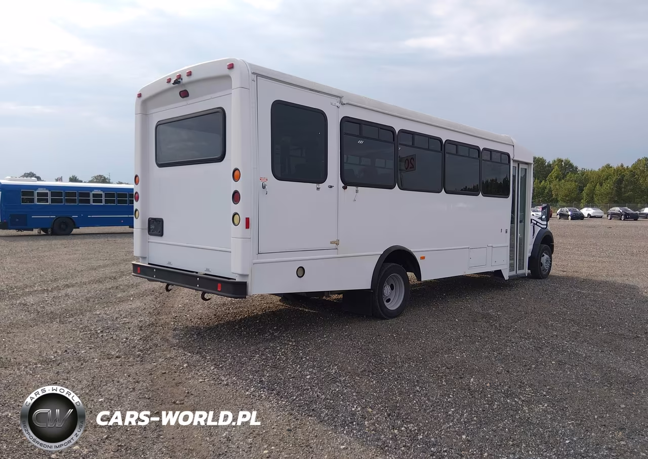 2017 Ford F-550 Chassis Xl VIN:1FDAF5GT0HED60900 - 4