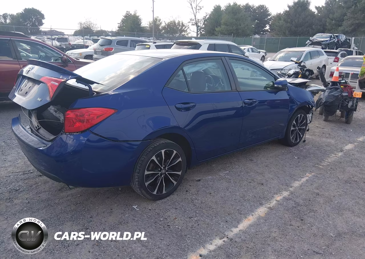 2017 Toyota Corolla Se VIN:2T1BURHE2HC773927 - 4