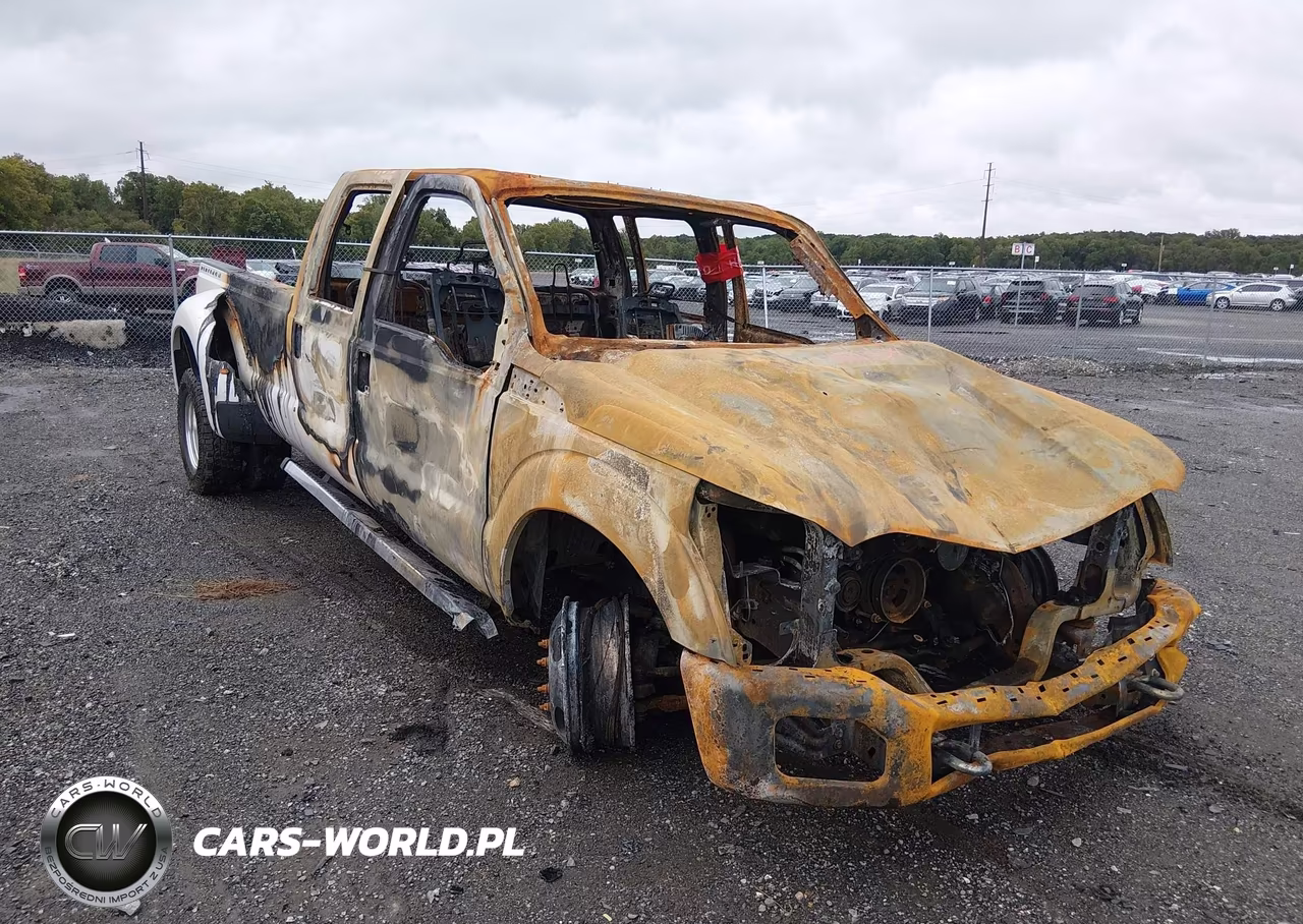 2015 Ford F-350 Lariat – zdjęcie 1 z 14