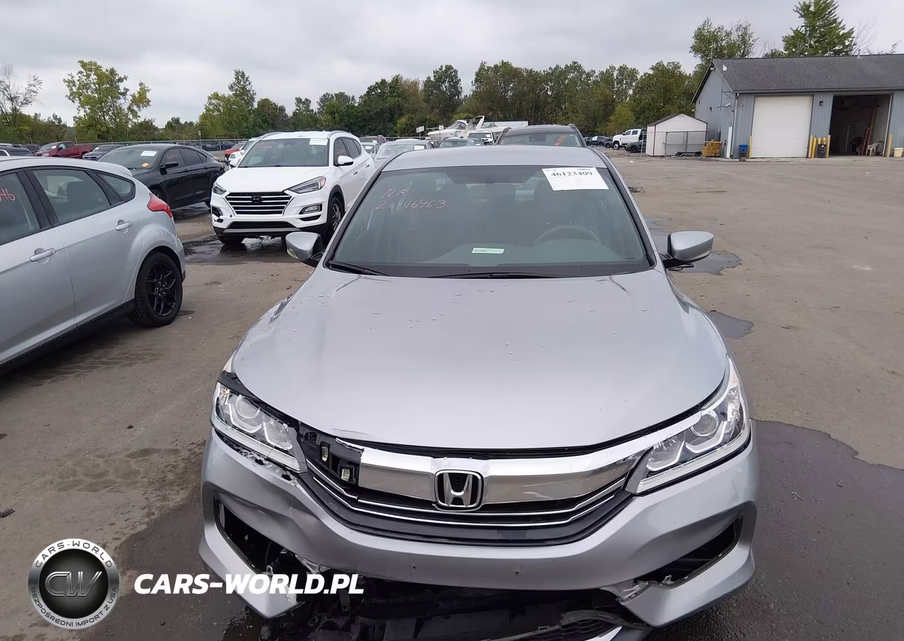 2016 Honda Accord Sport VIN:1HGCR2F53GA108572 - 12