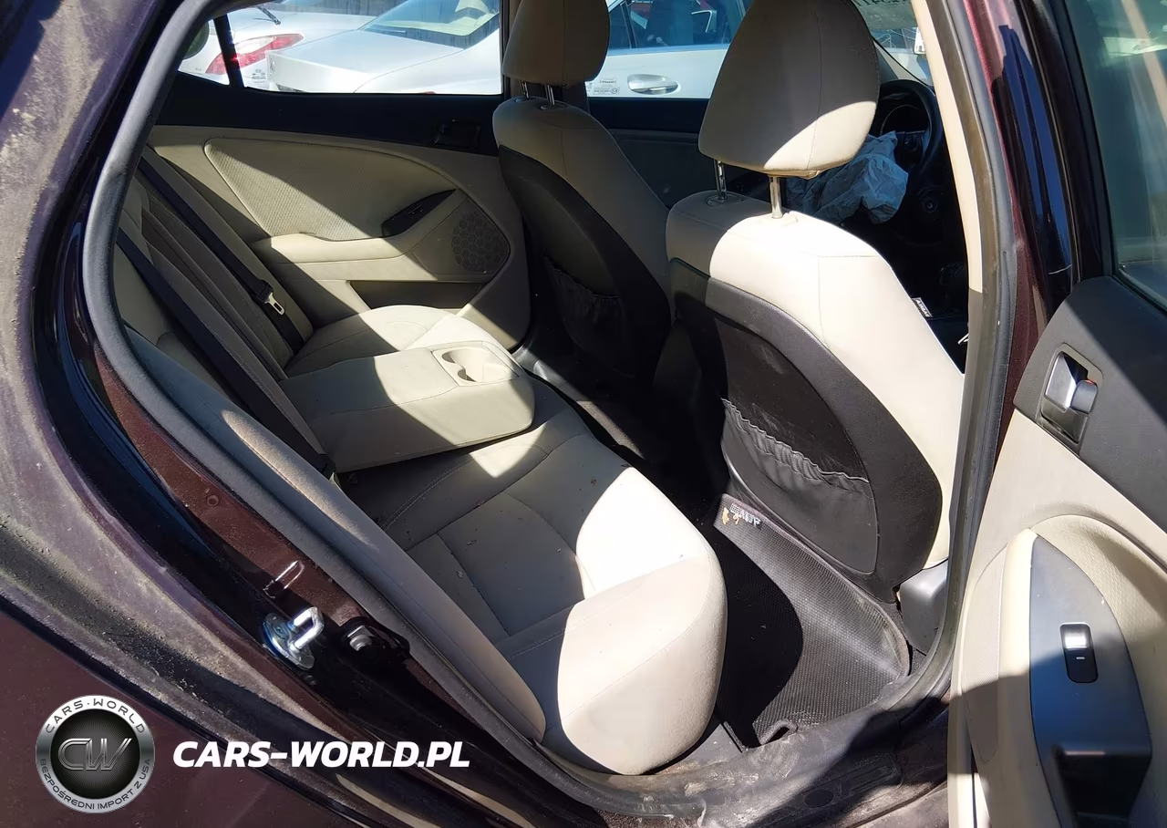 2012 Kia Optima Lx VIN:5XXGM4A72CG058359 - 8