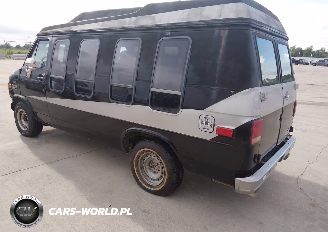 1990 Chevrolet G20 VIN:1GBEG25K0L7162167 - 3