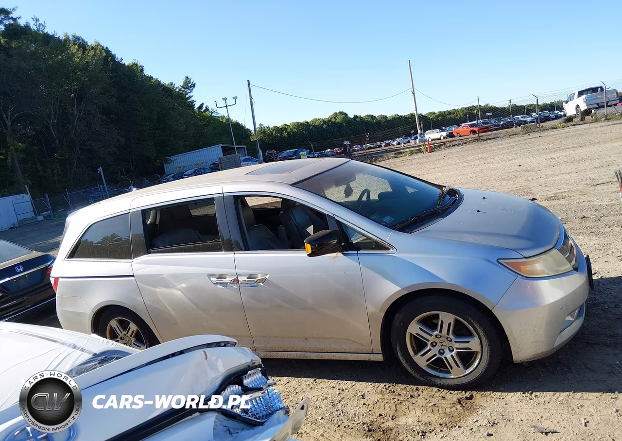 2012 Honda Odyssey Touring-Touring Elite VIN:5FNRL5H91CB018849 - 13
