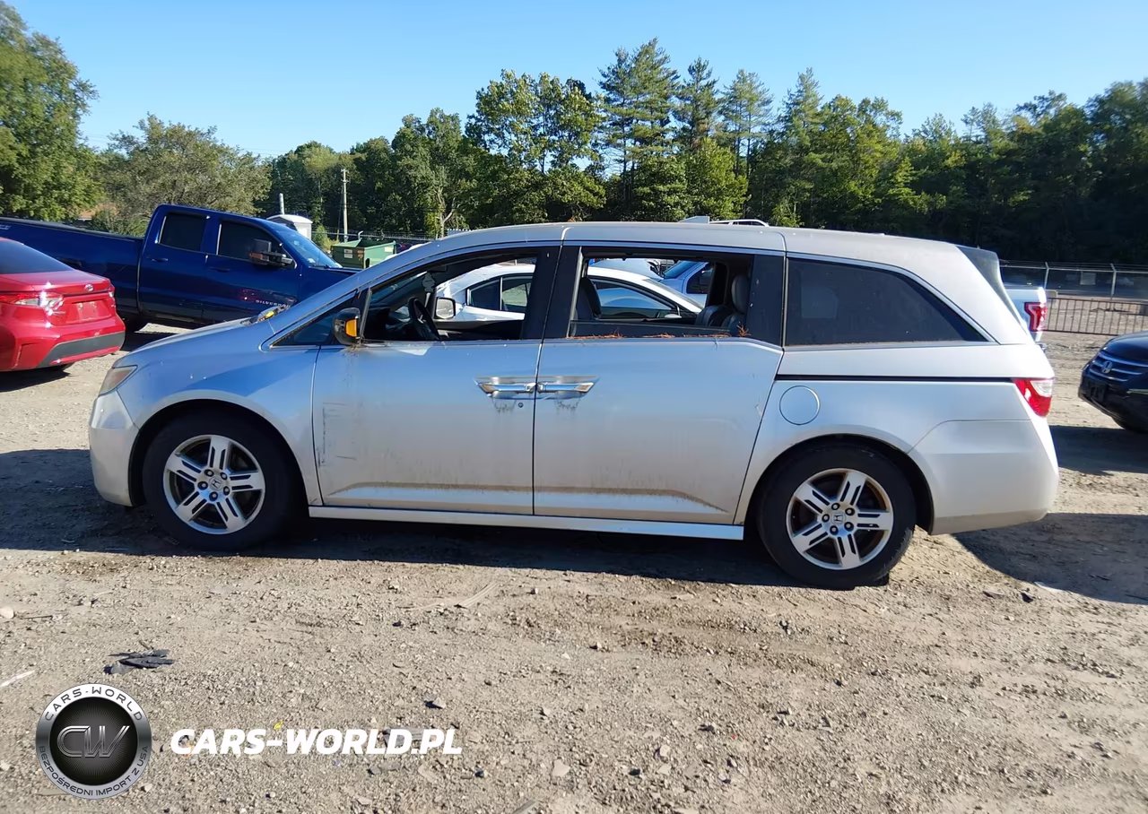 2012 Honda Odyssey Touring-Touring Elite VIN:5FNRL5H91CB018849 - 14