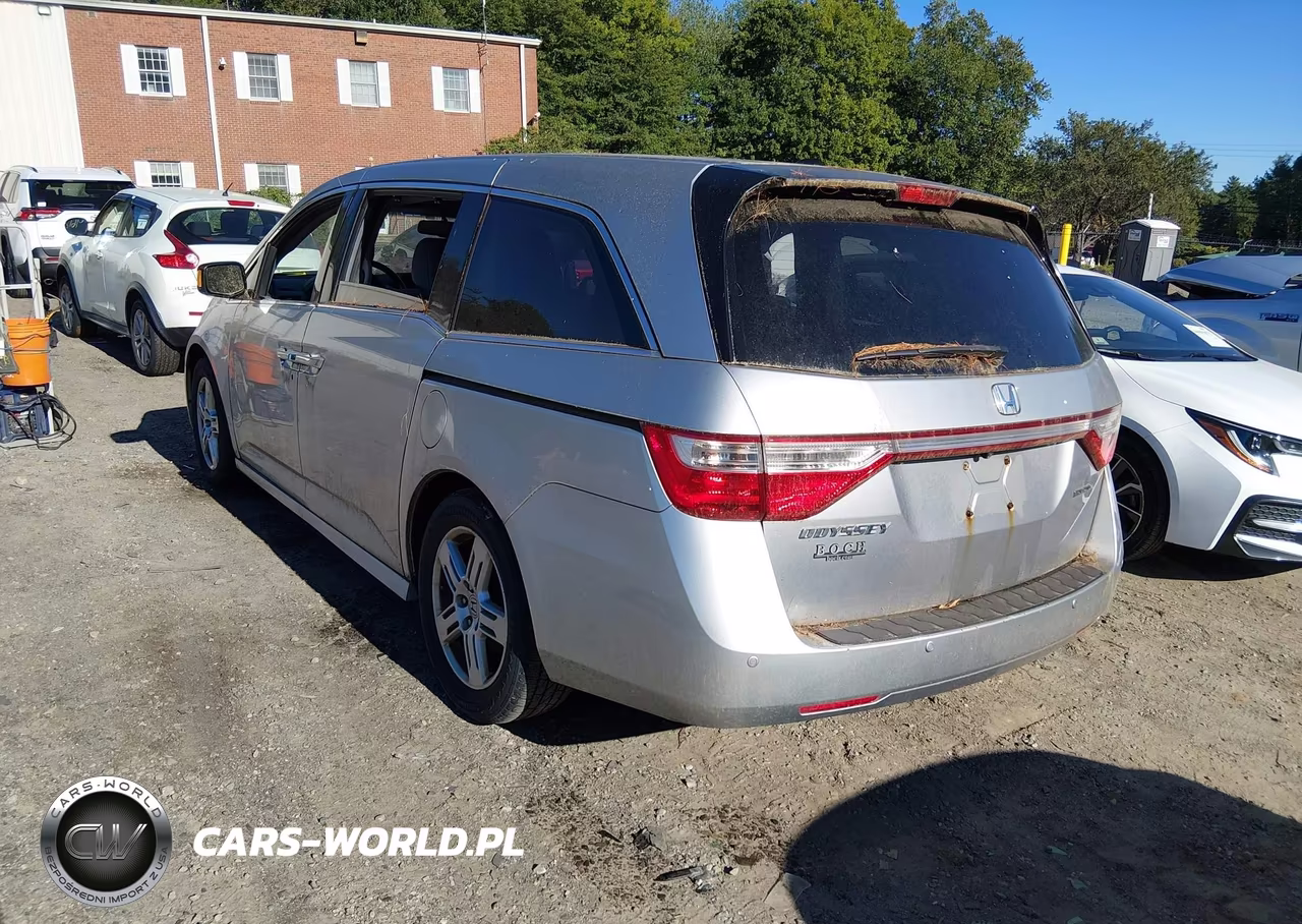 2012 Honda Odyssey Touring-Touring Elite VIN:5FNRL5H91CB018849 - 3