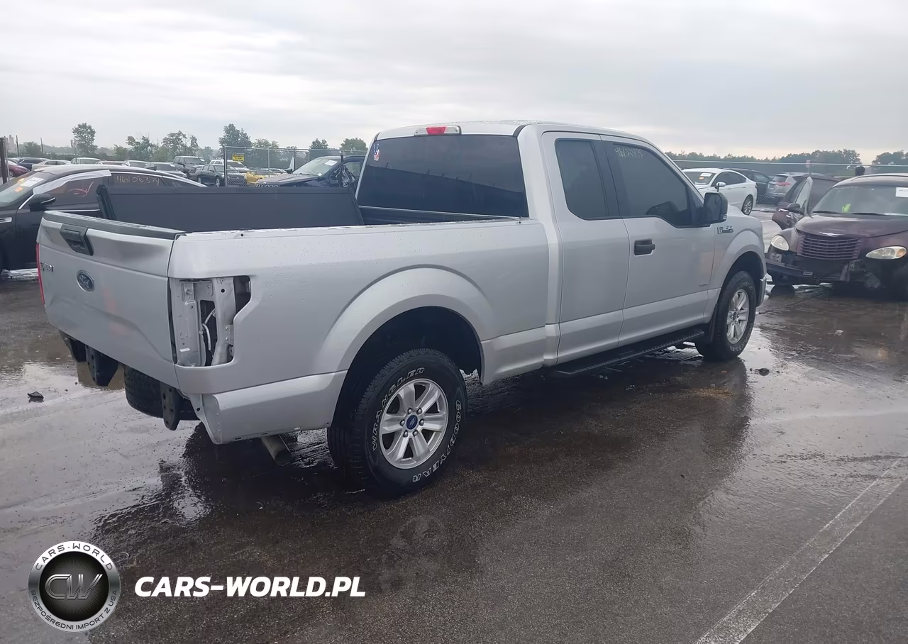 2017 Ford F-150 Xlt VIN:1FTEX1EP4HFC51433 - 4