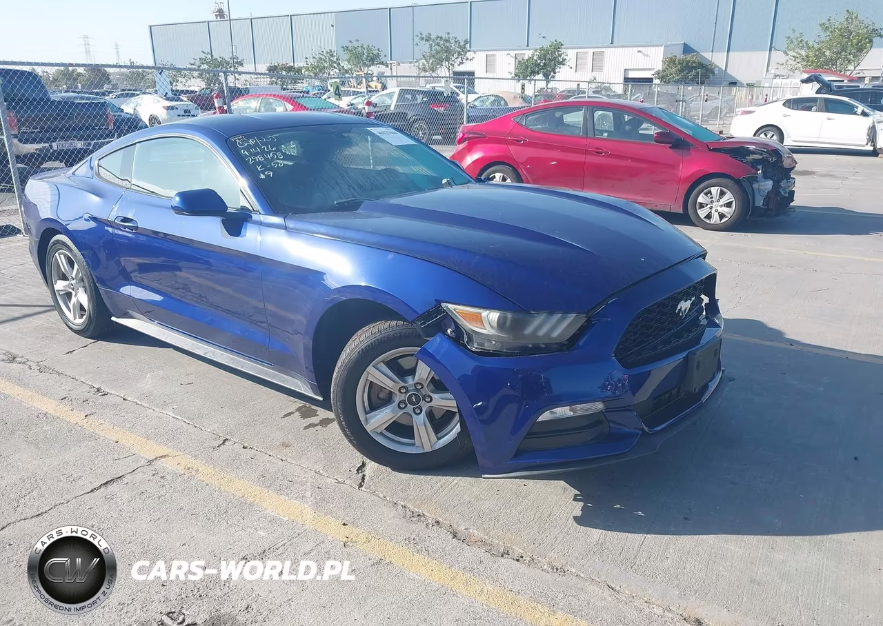 2016 Ford Mustang V6 VIN:1FA6P8AM3G5323628 - 1