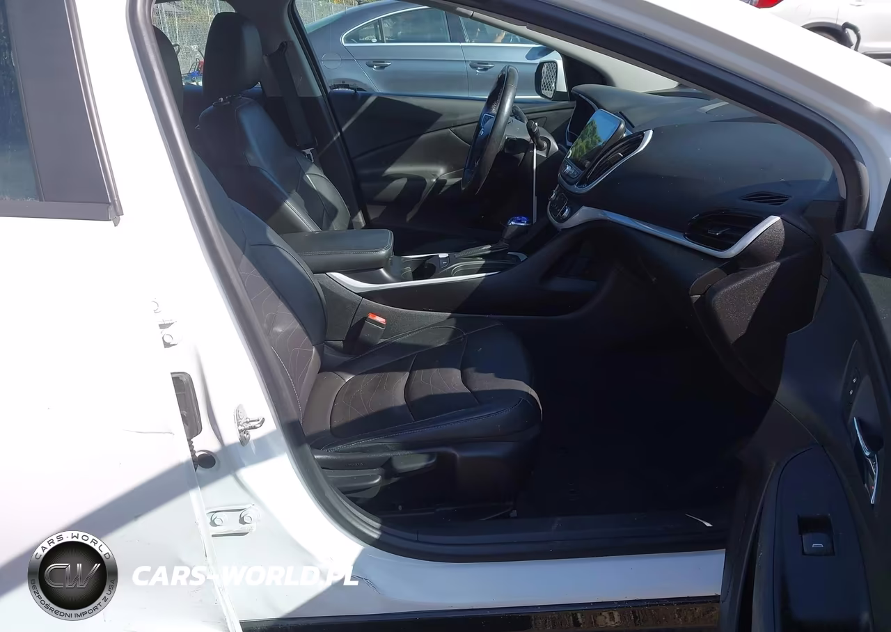 2019 Chevrolet Volt Lt VIN:1G1RC6S5XKU113890 - 5
