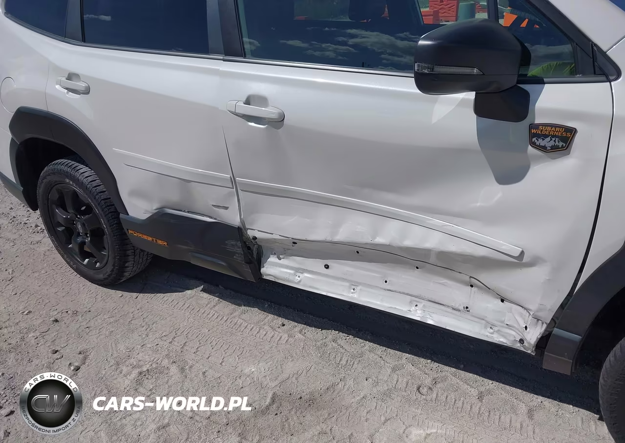 2022 Subaru Forester Wilderness VIN:JF2SKAMC9NH529941 - 6