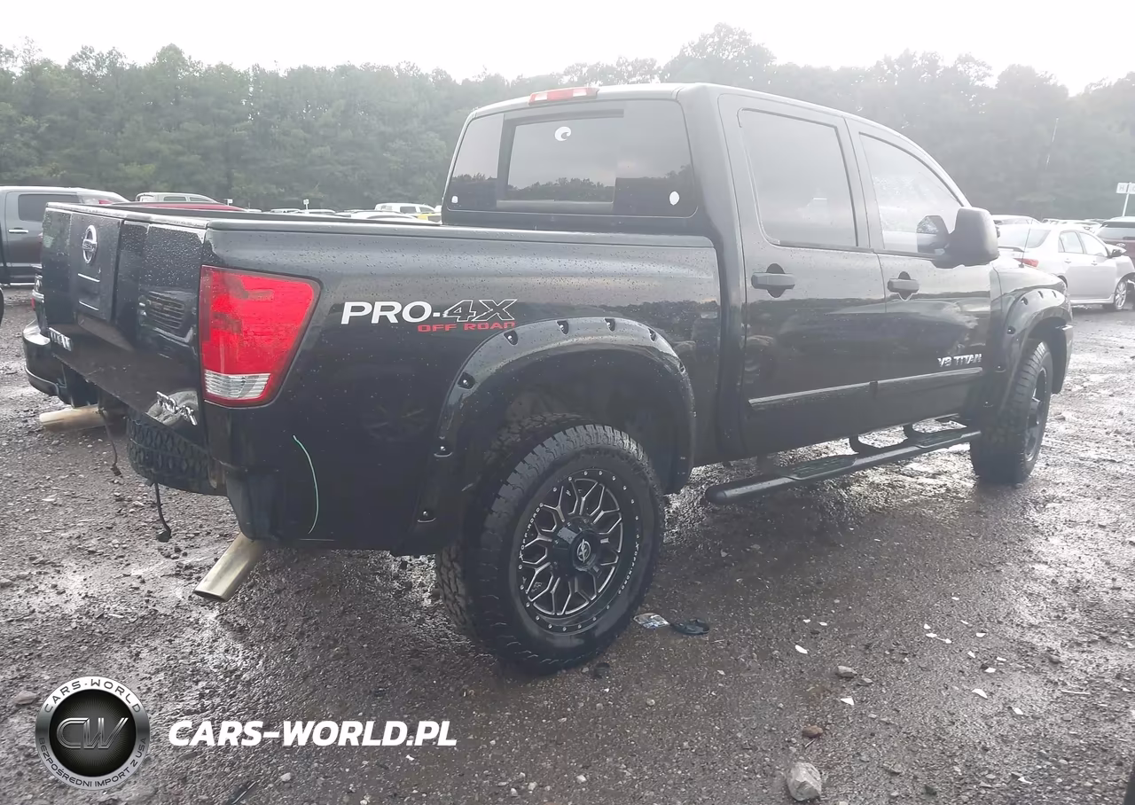 2011 Nissan Titan Pro-4X VIN:1N6AA0EC5BN309115 - 4