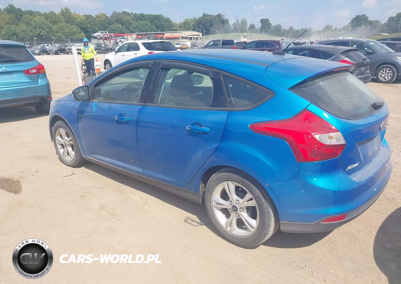 2014 Ford Focus Se VIN:1FADP3K28EL148714 - 3