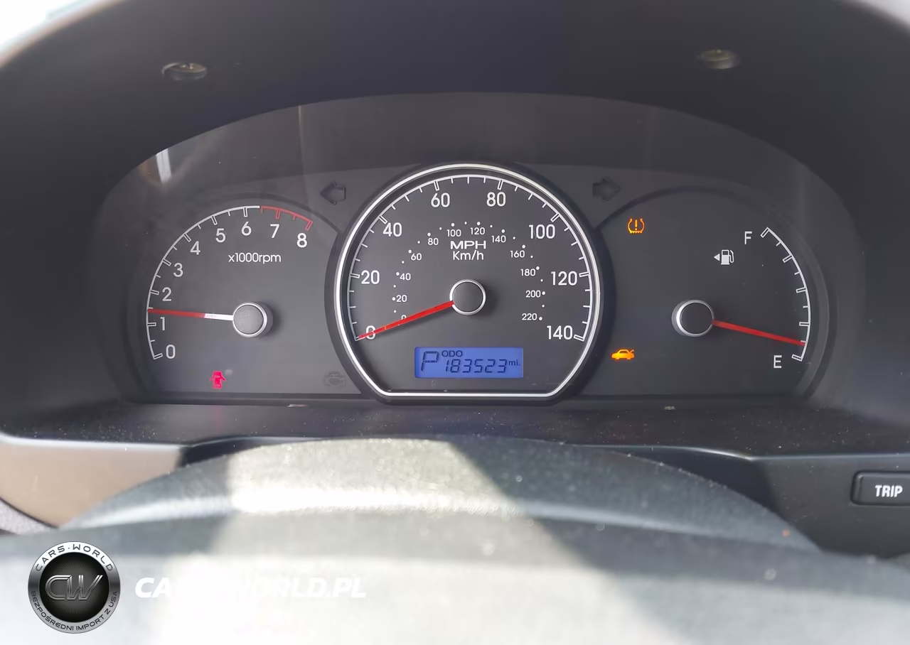 2010 Hyundai Elantra Gls VIN:KMHDU4AD8AU971042 - 7