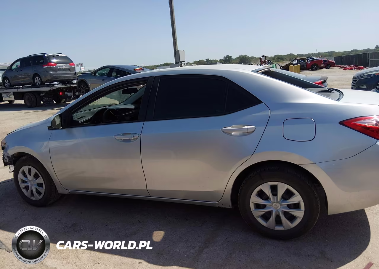 2017 Toyota Corolla L VIN:5YFBURHE0HP697205 - 14