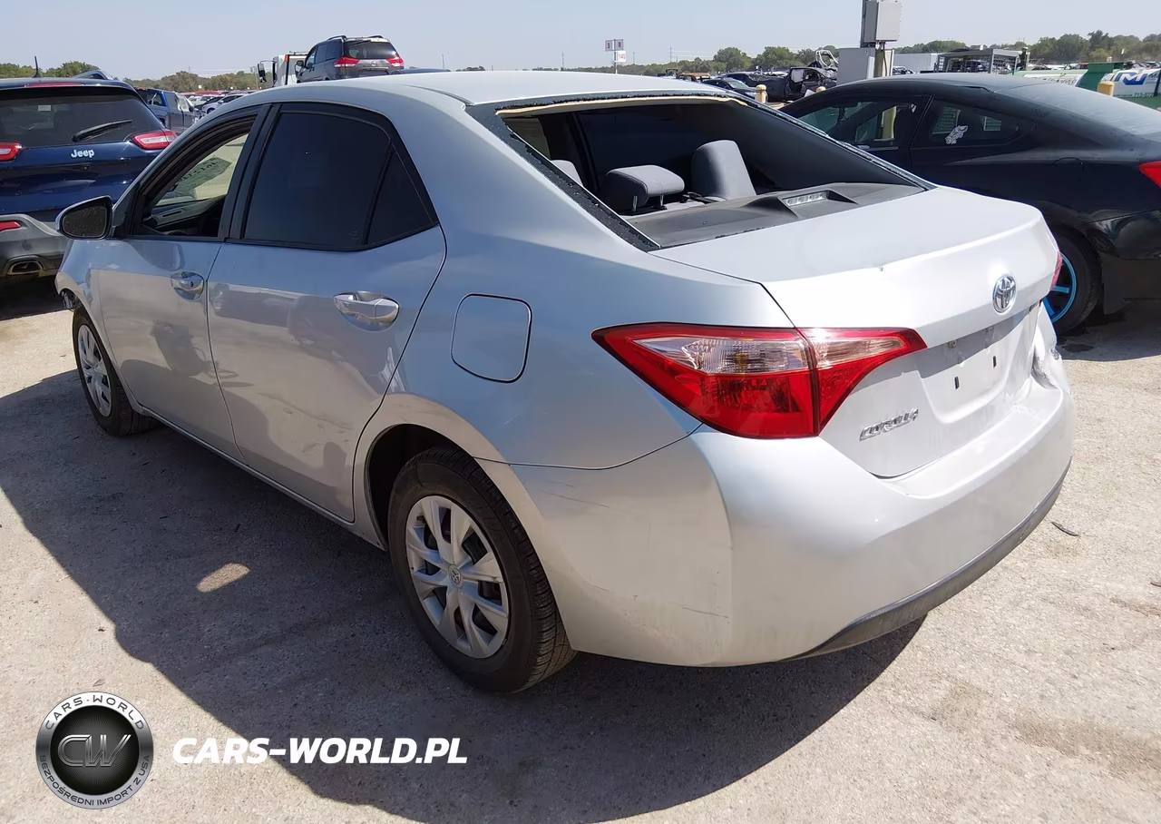 2017 Toyota Corolla L VIN:5YFBURHE0HP697205 - 3