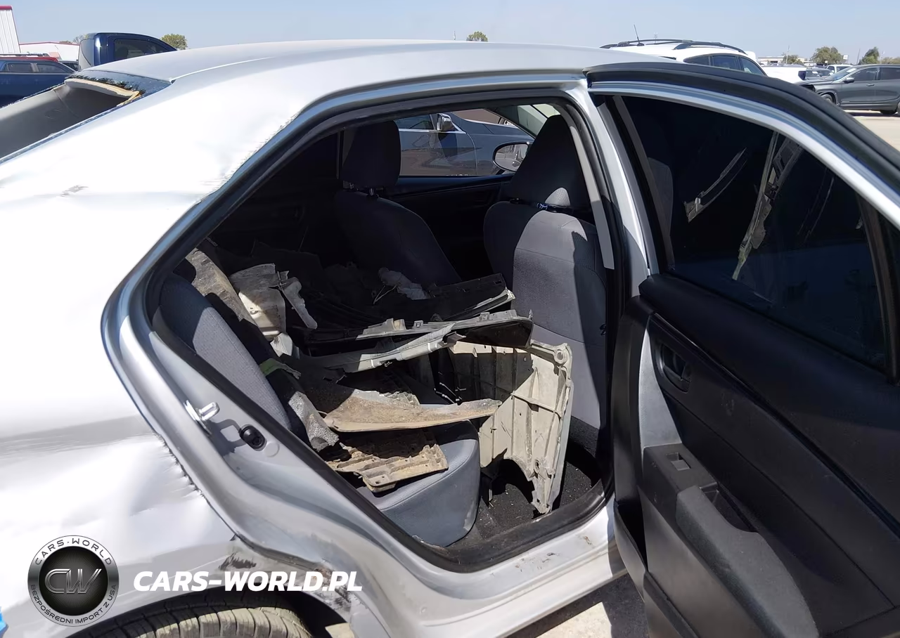 2017 Toyota Corolla L VIN:5YFBURHE0HP697205 - 8