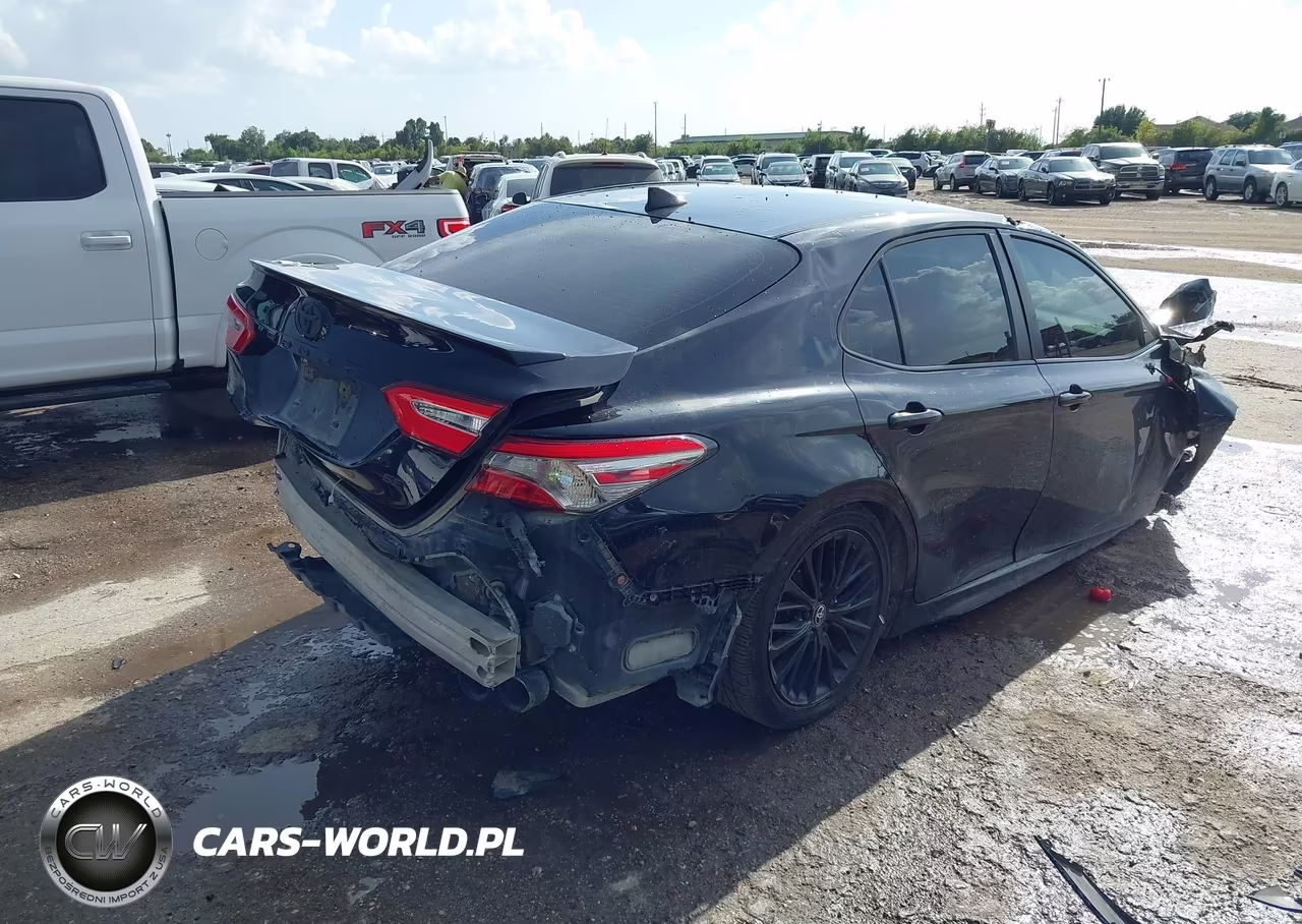 2019 Toyota Camry Se VIN:4T1B11HK0KU855144 - 4