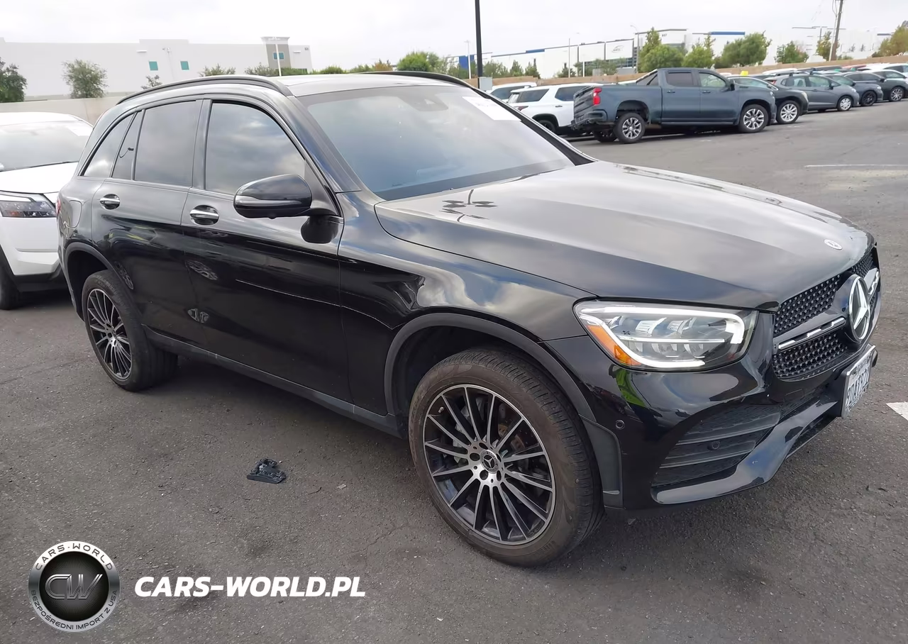 2022 Mercedes-Benz Glc 300 Suv – zdjęcie 1 z 17