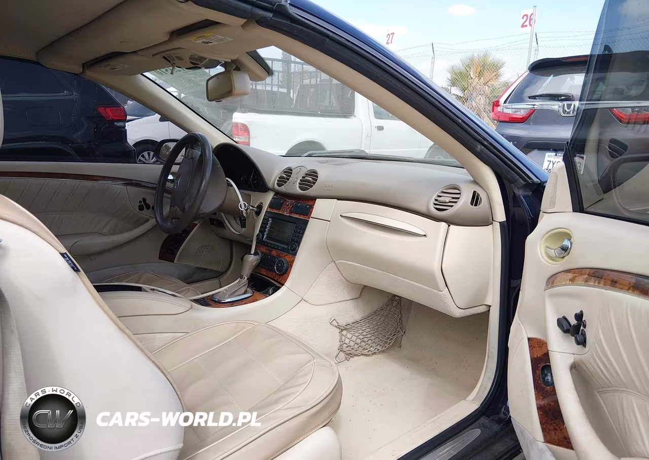 2007 Mercedes-Benz Clk 350 VIN:WDBTK56F87T075861 - 5