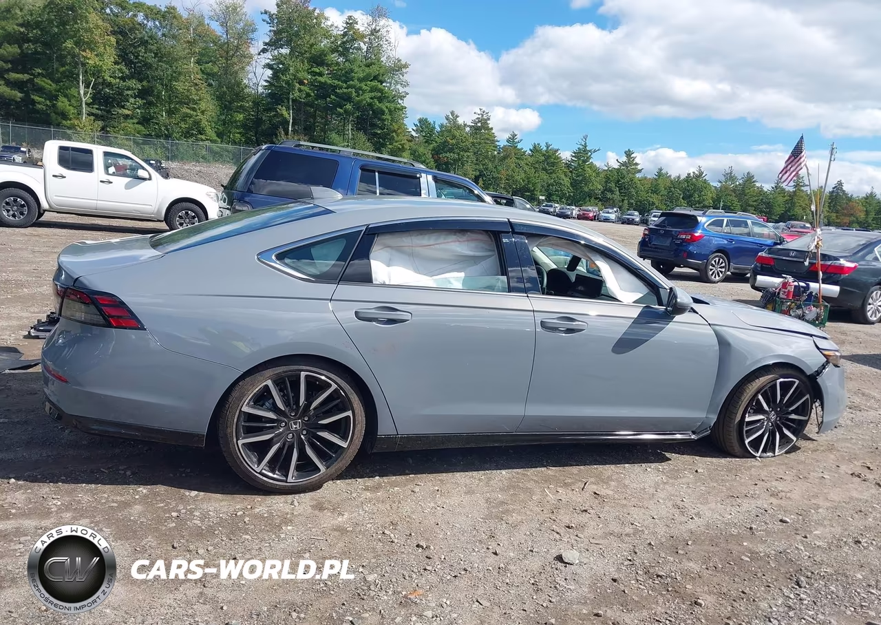 2026 Honda Accord Hybrid Touring VIN:1HGCY2F83TA002985 - 14