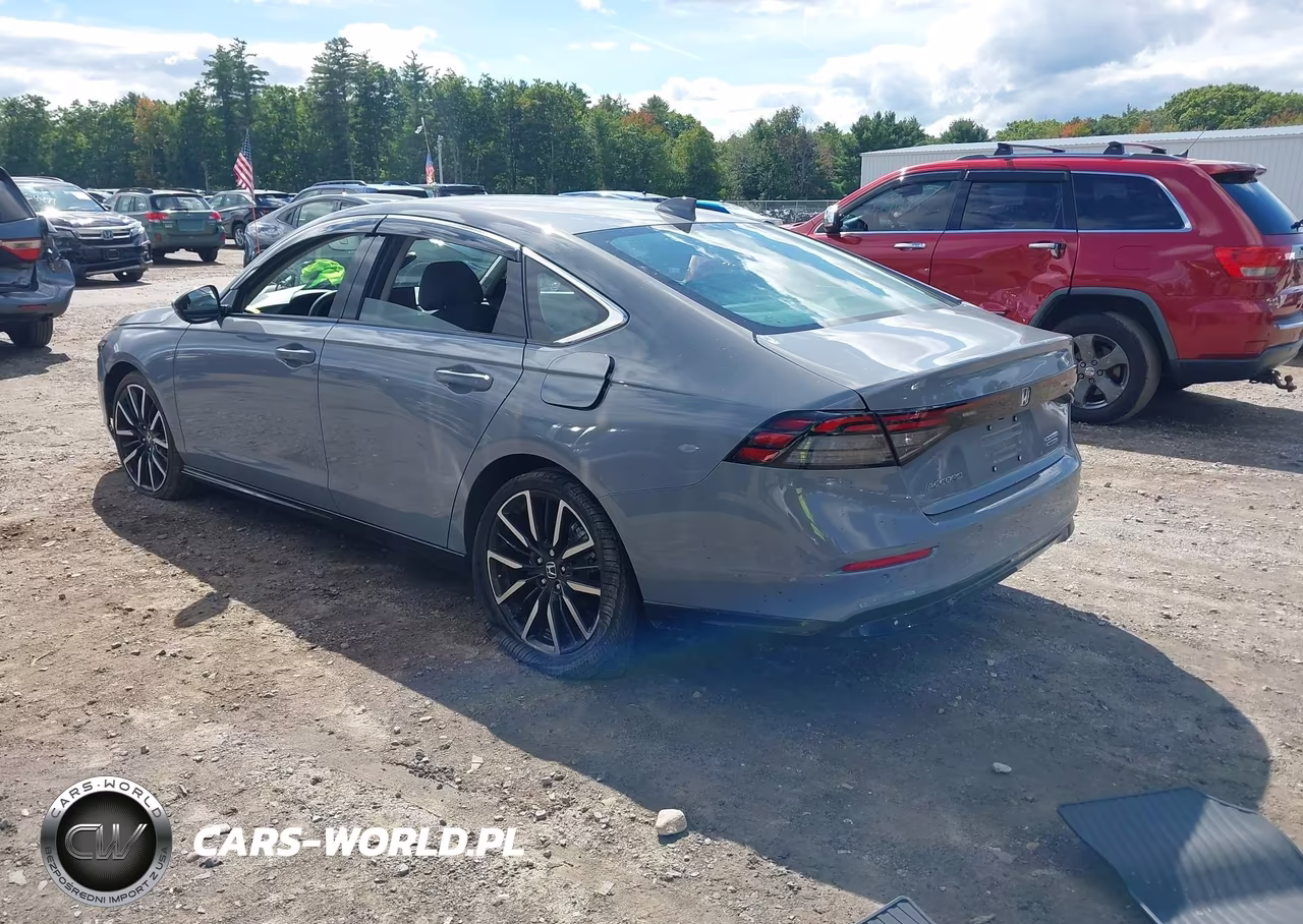 2026 Honda Accord Hybrid Touring VIN:1HGCY2F83TA002985 - 3