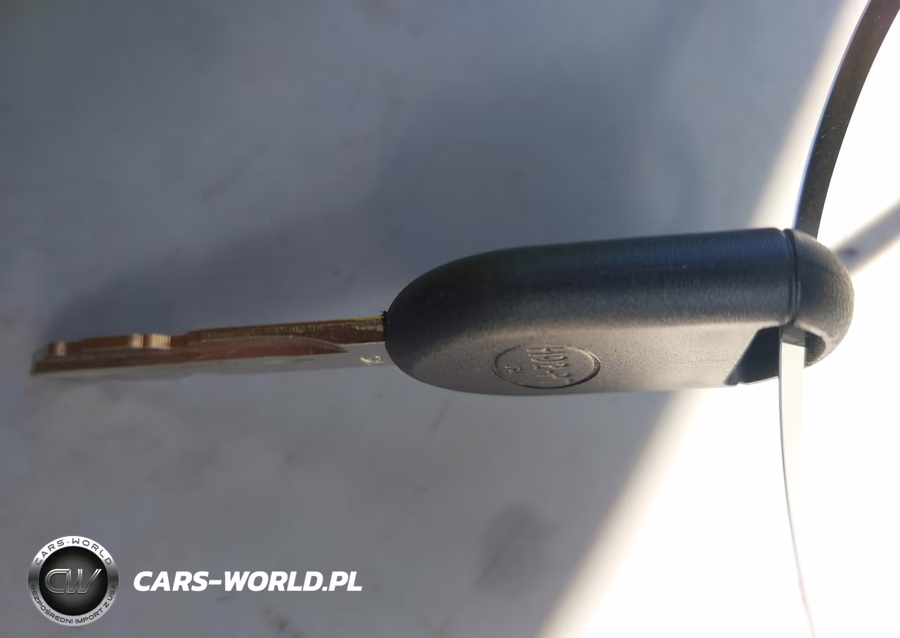 2012 Ford Fusion S VIN:3FAHP0GA9CR377921 - 11