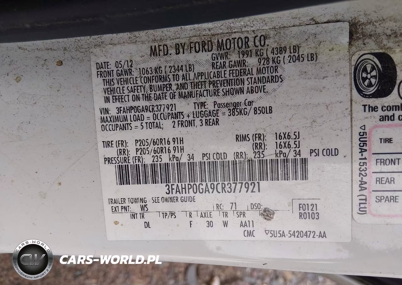 2012 Ford Fusion S VIN:3FAHP0GA9CR377921 - 9