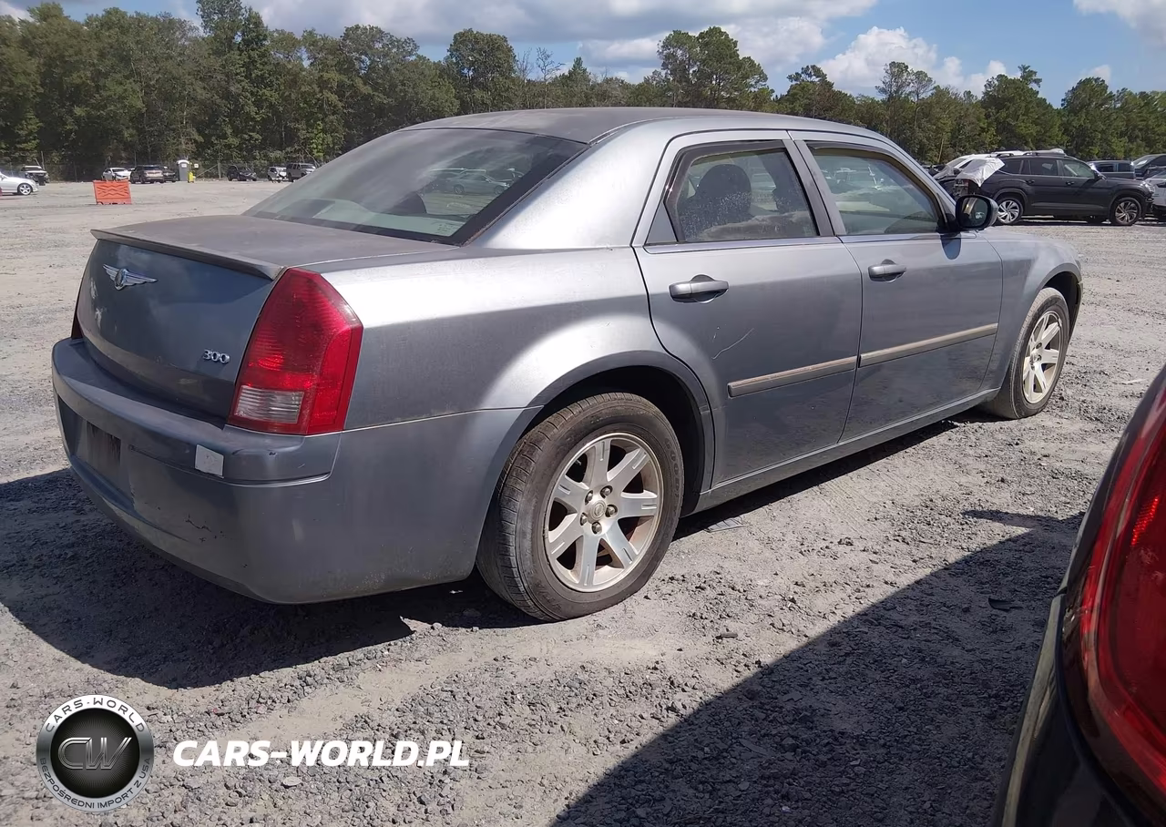 2007 Chrysler 300 VIN:2C3LA43R07H768308 - 4