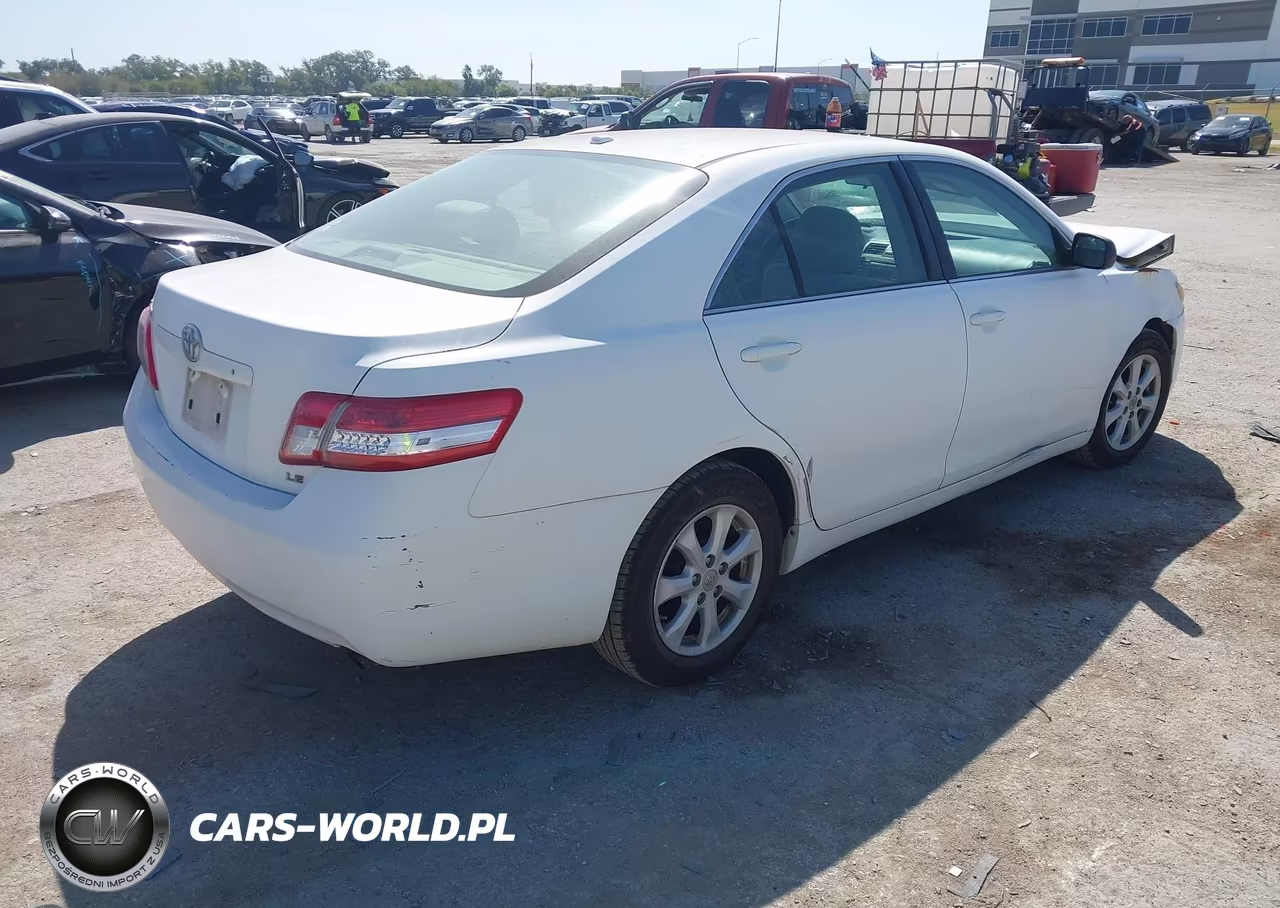 2011 Toyota Camry Le VIN:4T1BF3EK9BU668776 - 4