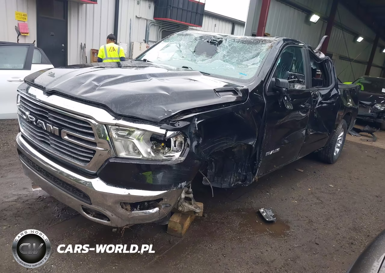 2024 Ram 1500 VIN:1C6SRFJT8RN224098 - 2