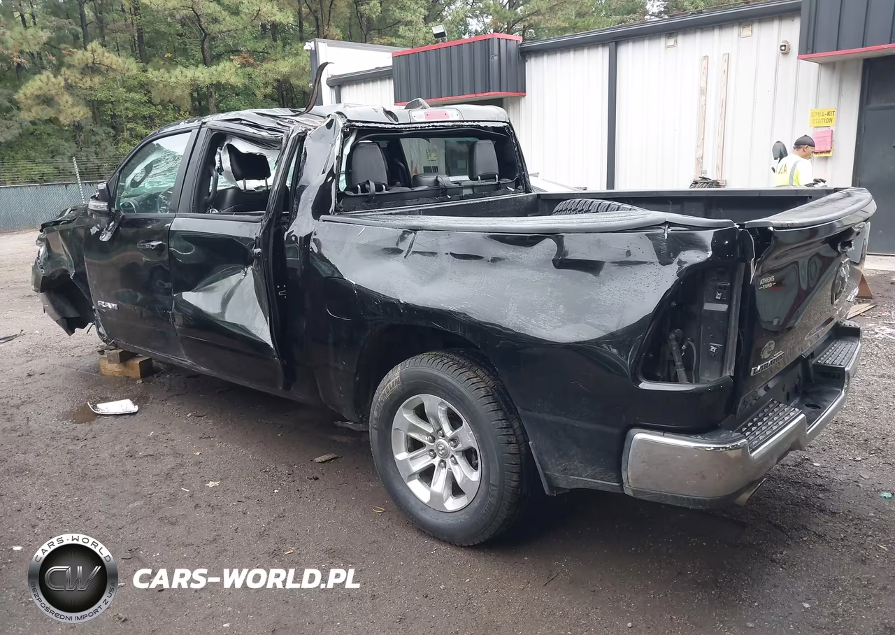 2024 Ram 1500 VIN:1C6SRFJT8RN224098 - 3