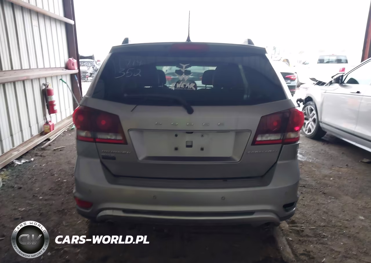 2016 Dodge Journey Crossroad Plus VIN:3C4PDDGGXGT108734 - 15