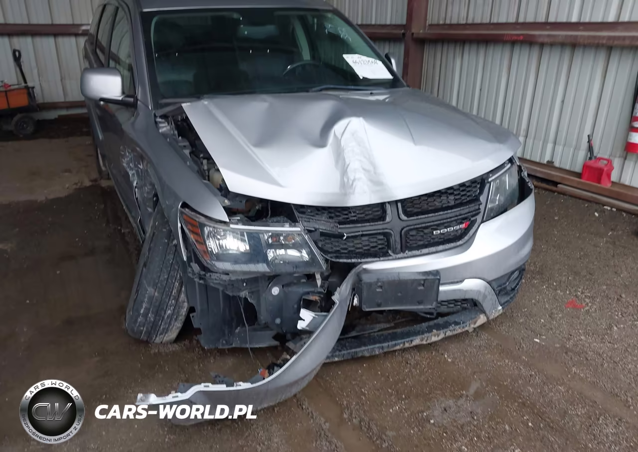 2016 Dodge Journey Crossroad Plus VIN:3C4PDDGGXGT108734 - 16