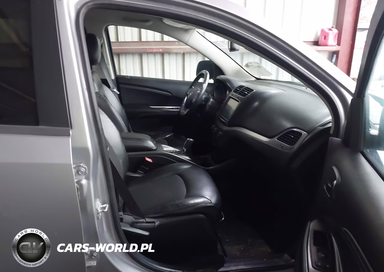 2016 Dodge Journey Crossroad Plus VIN:3C4PDDGGXGT108734 - 5