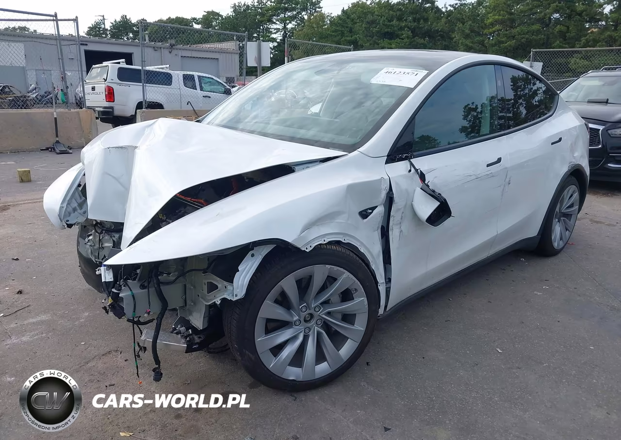 2026 Tesla Model Y All-Wheel Drive-Long Range Launch Series-Premium All-Wheel Drive VIN:7SAYGDEE2TA499917 - 2