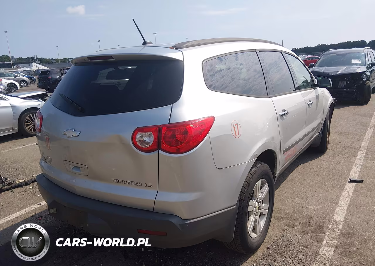 2012 Chevrolet Traverse Ls VIN:1GNKVFED0CJ278380 - 4